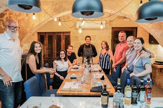 Wine Tasting & Open Kitchen Dinner in 17 Mons Vella - Arriving at Maldonado Bistro in Victoria